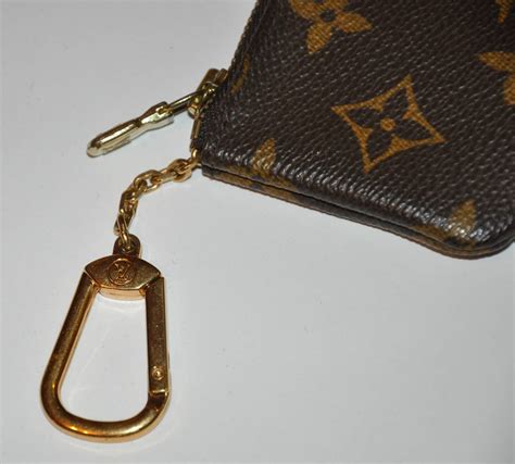 louis vuitton small black change purse with keychain|Louis Vuitton cles key pouch.